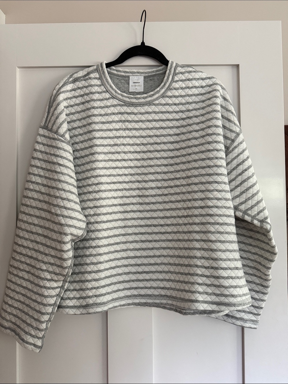 J.Crew NWOT Reversible Cozy Gray Quilted Crewneck Pullover - Women’s Size XL